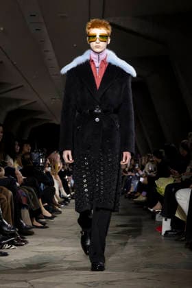 Runway during the Rabanne Womenswear Fall Winter 2026 2027 show as part of Paris Fashion Week PFW à lUnesco, à Paris, France, le 5 mars 2026 Bestimage Runway during the Rabanne Womenswear Fall Winter 2026 2027 show as part of Paris Fashion Week on March 05, 2026 in Paris, France Paris France  Copyright: xAgencex xBestimagexAgencex xBestimagex