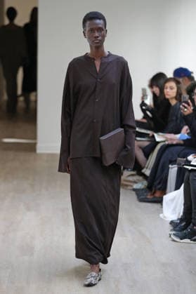 PFW - Ruohan Runway A model walks the runway during the Ruohan Womenswear Fall Winter 2026-2027 show as part of Paris Fashion Week on March 6, 2026 in Paris, France. Photo by Alain Gil Gonzalez ABACAPRESS.COM Paris France  Copyright: xGonzalezxAlain-Gil ABACAx