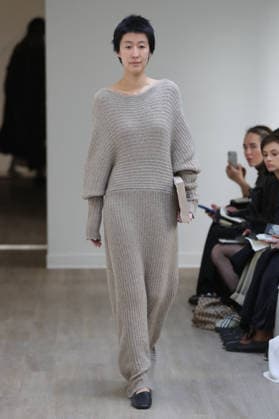 PFW - Ruohan Runway A model walks the runway during the Ruohan Womenswear Fall Winter 2026-2027 show as part of Paris Fashion Week on March 6, 2026 in Paris, France. Photo by Alain Gil Gonzalez ABACAPRESS.COM Paris France  Copyright: xGonzalezxAlain-Gil ABACAx
