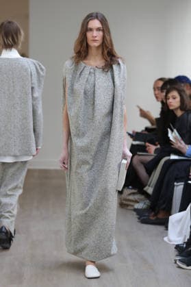 PFW - Ruohan Runway A model walks the runway during the Ruohan Womenswear Fall Winter 2026-2027 show as part of Paris Fashion Week on March 6, 2026 in Paris, France. Photo by Alain Gil Gonzalez ABACAPRESS.COM Paris France  Copyright: xGonzalezxAlain-Gil ABACAx
