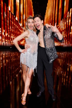 Sängerin Anna-Carina Woitschack und Tänzer Evgeny Vinokurov bei der ersten Tanzshow der 19. Staffel der RTL-Tanzshow Lets Dance im Coloneum. Köln, 06.03.2026 NRW Deutschland Copyright: xChristophxHardtx