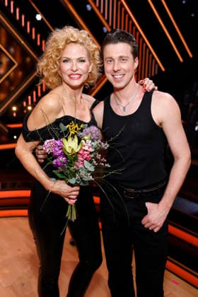 Profitänzer Valentin Lusin und Moderatorin Sonya Kraus sind ausgeschieden bei der ersten Tanzshow der 19. Staffel der RTL-Tanzshow Lets Dance im Coloneum. Köln, 06.03.2026 NRW Deutschland Copyright: xChristophxHardtx