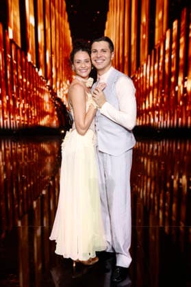 Content Creatorin Betty Taube und Profitänzer Alexandru Ionel bei der ersten Tanzshow der 19. Staffel der RTL-Tanzshow Lets Dance im Coloneum. Köln, 06.03.2026 NRW Deutschland Copyright: xChristophxHardtx
