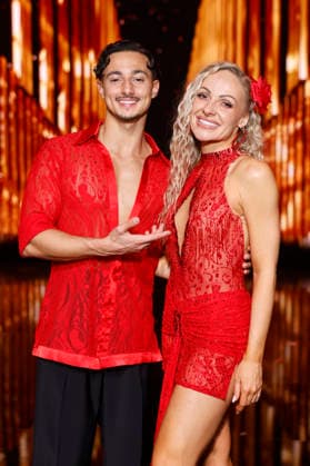 Sänger Milano (Milane Baybah) und Profitänzerin Marta Arndt bei der ersten Tanzshow der 19. Staffel der RTL-Tanzshow Lets Dance im Coloneum. Köln, 06.03.2026 NRW Deutschland Copyright: xChristophxHardtx