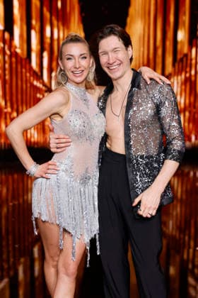 Sängerin Anna-Carina Woitschack und Tänzer Evgeny Vinokurov bei der ersten Tanzshow der 19. Staffel der RTL-Tanzshow Lets Dance im Coloneum. Köln, 06.03.2026 NRW Deutschland Copyright: xChristophxHardtx