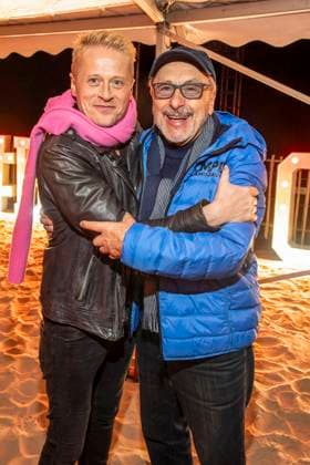 abb Roman Knizka und Wolfgang Stumph zu Gast am Strand bei 10.Jahre Baltic Lights 2026 Promi Charity Schlittenhunderennen zu Gunsten der Welthungerhilfe an der Ostsee zwischen der Seebruecke Ahlbeck und der Seebruecke Heringsdorf , Freitag 06.03.2026 in Heringsdorf MV Deutschland