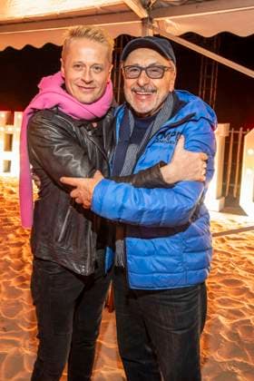 abb Roman Knizka und Wolfgang Stumph zu Gast am Strand bei 10.Jahre Baltic Lights 2026 Promi Charity Schlittenhunderennen zu Gunsten der Welthungerhilfe an der Ostsee zwischen der Seebruecke Ahlbeck und der Seebruecke Heringsdorf , Freitag 06.03.2026 in Heringsdorf MV Deutschland