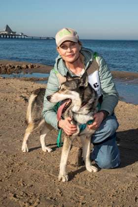 abb Sanna Englund zu Gast am Strand bei 10.Jahre Baltic Lights 2026 Promi Charity Schlittenhunderennen zu Gunsten der Welthungerhilfe an der Ostsee zwischen der Seebruecke Ahlbeck und der Seebruecke Heringsdorf , Freitag 06.03.2026 in Heringsdorf MV Deutschland