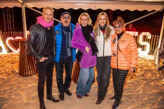 abb Roman Knizka, Franziska Hippe, Nina Ensmann, Wolfgang Stumph und Christine Stumph zu Gast am Strand bei 10.Jahre Baltic Lights 2026 Promi Charity Schlittenhunderennen zu Gunsten der Welthungerhilfe an der Ostsee zwischen der Seebruecke Ahlbeck und der Seebruecke Heringsdorf , Freitag 06.03.2026 in Heringsdorf MV Deutschland