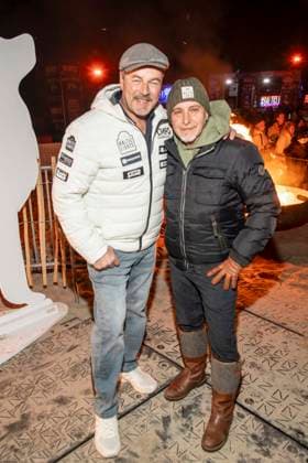 abb Till Demtroeder und Erdogan Atalay zu Gast am Strand bei 10.Jahre Baltic Lights 2026 Promi Charity Schlittenhunderennen zu Gunsten der Welthungerhilfe an der Ostsee zwischen der Seebruecke Ahlbeck und der Seebruecke Heringsdorf , Freitag 06.03.2026 in Heringsdorf MV Deutschland