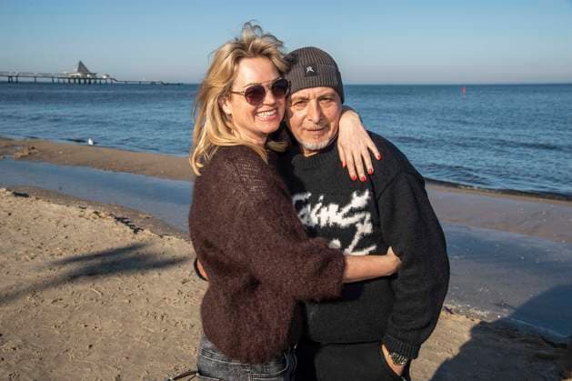 abb Katja Ohneck und Erdogan Atalay zu Gast am Strand bei 10.Jahre Baltic Lights 2026 Promi Charity Schlittenhunderennen zu Gunsten der Welthungerhilfe an der Ostsee zwischen der Seebruecke Ahlbeck und der Seebruecke Heringsdorf , Freitag 06.03.2026 in Heringsdorf MV Deutschland