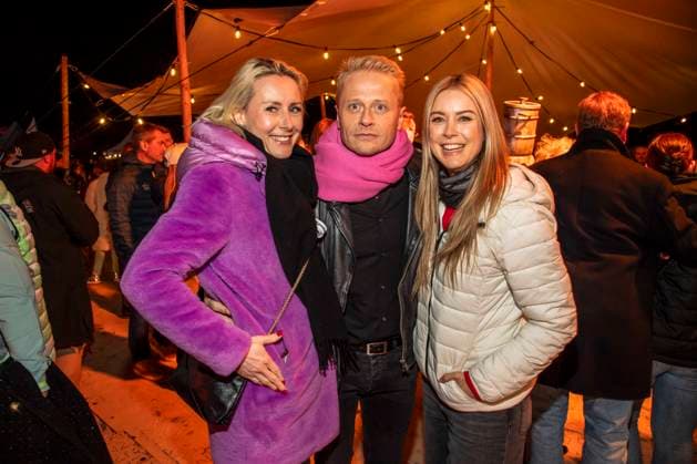 abb Franziska Hippe, Roman Knizka und Nina Ensmann zu Gast am Strand bei 10.Jahre Baltic Lights 2026 Promi Charity Schlittenhunderennen zu Gunsten der Welthungerhilfe an der Ostsee zwischen der Seebruecke Ahlbeck und der Seebruecke Heringsdorf , Freitag 06.03.2026 in Heringsdorf MV Deutschland