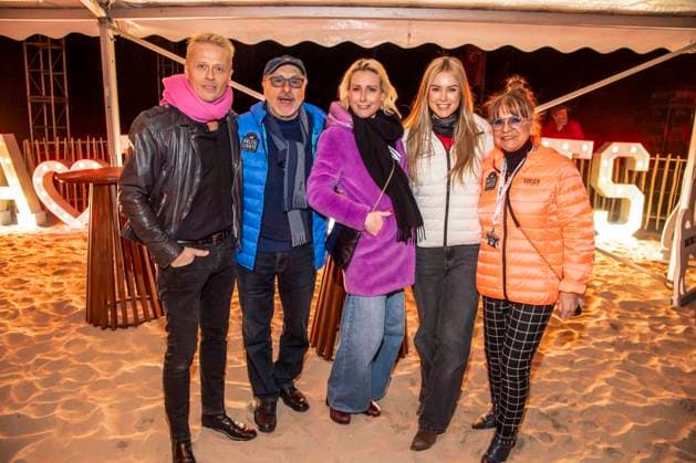 abb Roman Knizka, Franziska Hippe, Nina Ensmann, Wolfgang Stumph und Christine Stumph zu Gast am Strand bei 10.Jahre Baltic Lights 2026 Promi Charity Schlittenhunderennen zu Gunsten der Welthungerhilfe an der Ostsee zwischen der Seebruecke Ahlbeck und der Seebruecke Heringsdorf , Freitag 06.03.2026 in Heringsdorf MV Deutschland