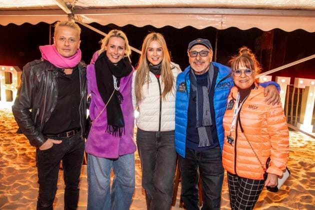 abb Roman Knizka, Franziska Hippe, Nina Ensmann, Wolfgang Stumph und Christine Stumph zu Gast am Strand bei 10.Jahre Baltic Lights 2026 Promi Charity Schlittenhunderennen zu Gunsten der Welthungerhilfe an der Ostsee zwischen der Seebruecke Ahlbeck und der Seebruecke Heringsdorf , Freitag 06.03.2026 in Heringsdorf MV Deutschland
