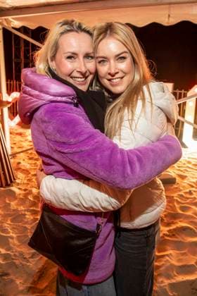 abb Franziska Hippe mit Nina Ensmann zu Gast am Strand bei 10.Jahre Baltic Lights 2026 Promi Charity Schlittenhunderennen zu Gunsten der Welthungerhilfe an der Ostsee zwischen der Seebruecke Ahlbeck und der Seebruecke Heringsdorf , Freitag 06.03.2026 in Heringsdorf MV Deutschland