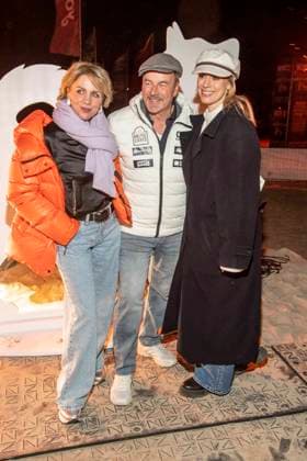 abb Gisa Zach, Till Demtroeder und Lara Dandelion Seibert zu Gast am Strand bei 10.Jahre Baltic Lights 2026 Promi Charity Schlittenhunderennen zu Gunsten der Welthungerhilfe an der Ostsee zwischen der Seebruecke Ahlbeck und der Seebruecke Heringsdorf , Freitag 06.03.2026 in Heringsdorf MV Deutschland