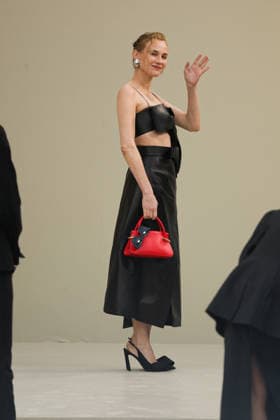 Paris Fashion Week People au defile Givenchy arrive au Défilé Givenchy Femme Automne Hiver 2026 2027 lors de la Fashion Week de Paris, 6 mars 2026 attends the Givenchy Womenswear Fall Winter 2026 2027 show as part of Paris Fashion Week on March 06, 2026 in Paris, France 453818 2026 03 06 France Kruger, Diane  Copyright: xIvankaxVoisinx xStarfacex STAR_453818_020