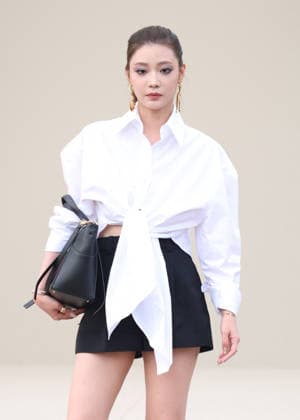 Chowei at the arrivals at the Givenchy Womenswear Collection Prêt à Porter Automne Hiver 2026 2027 show as part of Paris Fashion Week PFW at the Hotel National des Invalides, in Paris, France, on March 6, 2026 Denis Guignebourg Bestimage Arrivals at the Givenchy Womenswear Fall Winter 2026 2027 show as part of Paris Fashion Week on March 6, 2026 in Paris, France Paris France  Copyright: xDenisxGuignebourgx xBestimagexDenisxGuignebourgx xBestimagex