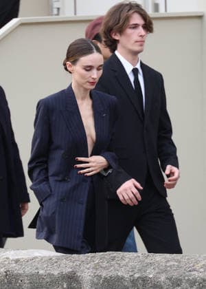 Rooney Mara at the Arrivals at the Givenchy Womenswear Collection Prêt à Porter Fall Winter 2026 2027 show as part of Paris Fashion Week PFW at the Hotel National des Invalides, in Paris, France, on March 6, 2026 Denis Guignebourg Bestimage Arrivals at the Givenchy Womenswear Fall Winter 2026 2027 show as part of Paris Fashion Week on March 6, 2026 in Paris, France Paris France  Copyright: xDenisxGuignebourgx xBestimagexDenisxGuignebourgx xBestimagex