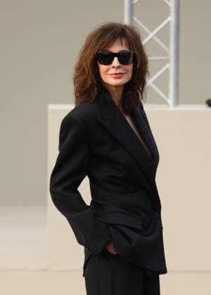 Anne Parillaud at the Arrivals at the Givenchy Womenswear Collection Prêt à Porter Automne Hiver 2026 2027 show as part of Paris Fashion Week PFW at the Hotel National des Invalides, in Paris, France, on March 6, 2026 Denis Guignebourg Bestimage Arrivals at the Givenchy Womenswear Fall Winter 2026 2027 show as part of Paris Fashion Week on March 6, 2026 in Paris, France Paris France  Copyright: xDenisxGuignebourgx xBestimagexDenisxGuignebourgx xBestimagex