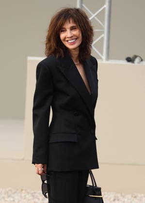 Anne Parillaud at the Arrivals at the Givenchy Womenswear Collection Prêt à Porter Automne Hiver 2026 2027 show as part of Paris Fashion Week PFW at the Hotel National des Invalides, in Paris, France, on March 6, 2026 Denis Guignebourg Bestimage Arrivals at the Givenchy Womenswear Fall Winter 2026 2027 show as part of Paris Fashion Week on March 6, 2026 in Paris, France Paris France  Copyright: xDenisxGuignebourgx xBestimagexDenisxGuignebourgx xBestimagex