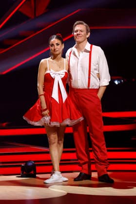 Tänzerin Ekaterina Leonova und Schauspieler Simon Gosejohann bei der ersten Tanzshow der 19. Staffel der RTL-Tanzshow Lets Dance im Coloneum. Köln, 06.03.2026 NRW Deutschland Copyright: xChristophxHardtx