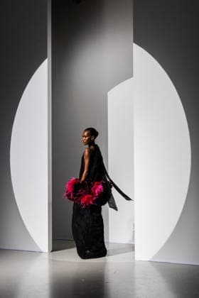 Défilé Vaillant Collection Femme Prêt à Porter Automne Hiver 2026 2027 lors de la Fashion Week de Paris PFW au palais de Tokyo, à Paris, France, le 6 mars 2026 Julien Sarkissian Bestimage Runway during the Vaillant Womenswear Fall Winter 2026 2027 presentation as part of Paris Fashion Week on March 06, 2026 in Paris, France Paris France  Copyright: xJulienxSarkissianx xBestimagexJulienxSarkissianx xBestimagex