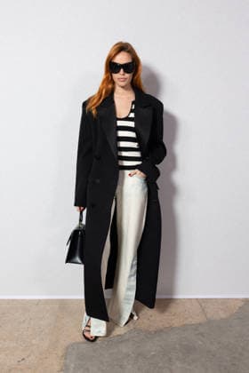 Charlotte Lauxerrois at the photocall at the Vaillant Womenswear Collection Prêt à Porter Automne Hiver 2026 2027 show as part of Paris Fashion Week PFW at Palais de Tokyo, Paris, France, March 06, 2026 Julien Sarkissian Bestimage Photocall at the Vaillant Womenswear Fall Winter 2026 2027 show as part of Paris Fashion Week on March 06, 2026 in Paris, France Paris France  Copyright: xJulienxSarkissianx xBestimagexJulienxSarkissianx xBestimagex