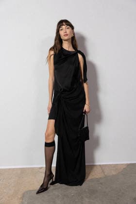 Ari Lou Fournier at the photocall at the Vaillant Womenswear Collection Prêt à Porter Automne Hiver 2026 2027 show as part of Paris Fashion Week PFW at Palais de Tokyo, Paris, France, March 06, 2026 Julien Sarkissian Bestimage Photocall at the Vaillant Womenswear Fall Winter 2026 2027 show as part of Paris Fashion Week on March 06, 2026 in Paris, France Paris France  Copyright: xJulienxSarkissianx xBestimagexJulienxSarkissianx xBestimagex