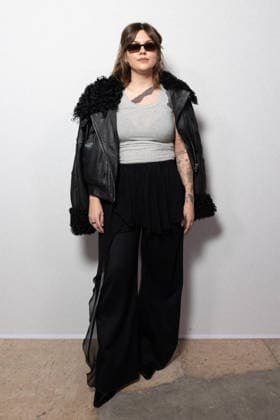 Louane Emerat au photocall du défilé Vaillant Collection Femme Prêt à Porter Automne Hiver 2026 2027 lors de la Fashion Week de Paris PFW au palais de Tokyo, à Paris, France, le 6 mars 2026 Julien Sarkissian Bestimage Photocall at the Vaillant Womenswear Fall Winter 2026 2027 show as part of Paris Fashion Week on March 06, 2026 in Paris, France Paris France  Copyright: xJulienxSarkissianx xBestimagexJulienxSarkissianx xBestimagex