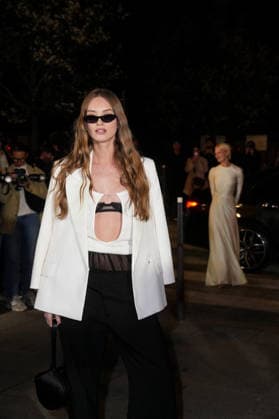 Guest at the arrivals at the Victoria Beckham Womenswear Fall Winter 2026 2027 presentation as part of Paris Fashion Week on March 6, 2026 in Paris, France Anne Sophie Guebey Bestimage Arrivals at the Victoria Beckham Womenswear Fall Winter 2026 2027 presentation as part of Paris Fashion Week on March 6, 2026 in Paris, France  Copyright: xAnne-SophiexGuebeyx xBestimagexAnne-SophiexGuebeyx xBestimagex