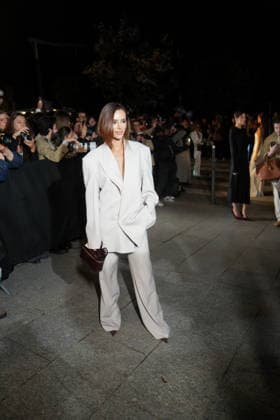 Guest at the arrivals at the Victoria Beckham Womenswear Fall Winter 2026 2027 presentation as part of Paris Fashion Week on March 6, 2026 in Paris, France Anne Sophie Guebey Bestimage Arrivals at the Victoria Beckham Womenswear Fall Winter 2026 2027 presentation as part of Paris Fashion Week on March 6, 2026 in Paris, France  Copyright: xAnne-SophiexGuebeyx xBestimagexAnne-SophiexGuebeyx xBestimagex