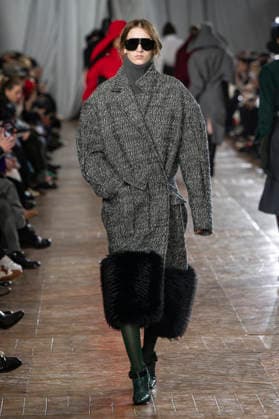 Lanvin Womenswear Collection Fall Winter 2026 2027 show as part of Paris Fashion Week PFW at the Galerie de Géologie et de Minéralogie, Paris, France, March 06, 2026 Bestimage Runway during the Lanvin Womenswear Fall Winter 2026 2027 show as part of Paris Fashion Week on March 06, 2026 in Paris, France Paris France  Copyright: xAgencex xBestimagexAgencex xBestimagex