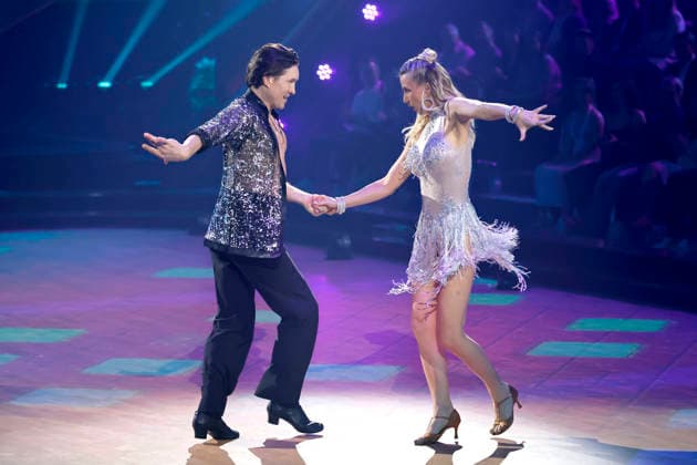 Sängerin Anna-Carina Woitschack und Tänzer Evgeny Vinokurov bei der ersten Tanzshow der 19. Staffel der RTL-Tanzshow Lets Dance im Coloneum. Köln, 06.03.2026 NRW Deutschland Copyright: xChristophxHardtx