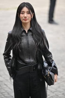 PFW Celine Outside Arrivals Suzy Bae arriving at the Celine show during Fashion Week in Paris, France on March 7, 2026. Photo by Julien Reynaud APS-Medias ABACAPRESS.COM Paris France  Copyright: xReynaudxJulien APS-Medias ABACAx