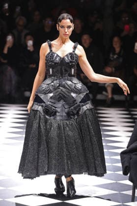 PFW - Junya Watanabe Runway Models Walk Runway for the Junya Watanabe Fall 2026 Ready-to-Wear fashion show during Paris Fashion Week on March 7, 2026 in Paris, France. Photo by Alain-Gil Gonzalez ABACAPRESS.COM Paris France  Copyright: xGonzalezxAlain-Gil ABACAx
