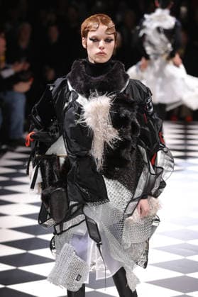 PFW - Junya Watanabe Runway Models Walk Runway for the Junya Watanabe Fall 2026 Ready-to-Wear fashion show during Paris Fashion Week on March 7, 2026 in Paris, France. Photo by Alain-Gil Gonzalez ABACAPRESS.COM Paris France  Copyright: xGonzalezxAlain-Gil ABACAx
