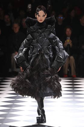 PFW - Junya Watanabe Runway Models Walk Runway for the Junya Watanabe Fall 2026 Ready-to-Wear fashion show during Paris Fashion Week on March 7, 2026 in Paris, France. Photo by Alain-Gil Gonzalez ABACAPRESS.COM Paris France  Copyright: xGonzalezxAlain-Gil ABACAx