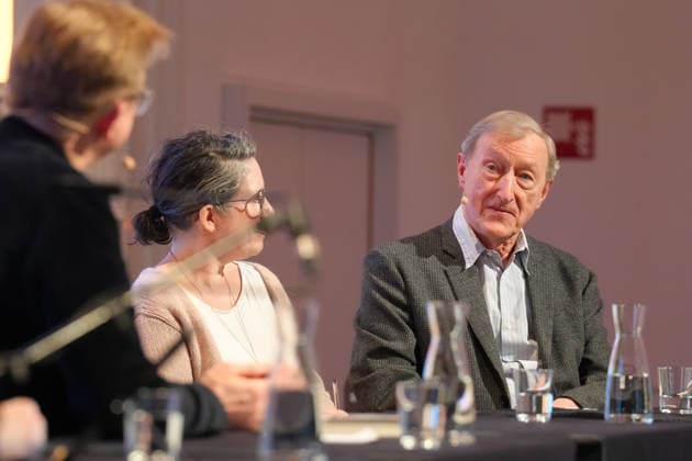 Eroeffnung des Literaturfestival lit.cologne 2026 Julian Barnes gemeinsam mit Robert Habeck bei der ersten Lesung und Eroeffnung des Literaturfestival lit.COLOGNE 2026 in der Koelner Flora, Koeln, 07.03.2026 Koeln NRW Deutschland