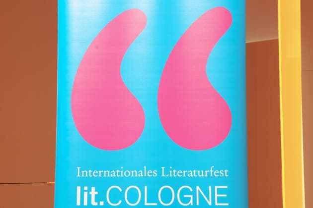 Eroeffnung des Literaturfestival lit.cologne 2026 Symbolfoto und Themenbild mit Logo zur Eroeffnung der lit.COLOGNE 2026 in der Koelner Flora Koeln NRW Deutschland