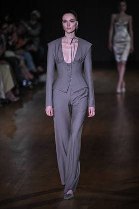 PFW Georges Hobeika Runway A model walks the runway at the Georges Hobeika show during Fashion Week in Paris, France on March 7, 2026. Photo by Julien Reynaud APS-Medias ABACAPRESS.COM Paris France  Copyright: xReynaudxJulien APS-Medias ABACAx