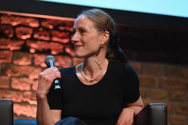 Die Autorin Verena Rossbacher liest und spricht auf der Lit.Cologne, dem internationalen Literaturfestival