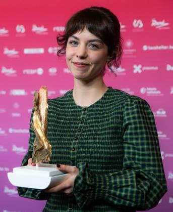 Winner of the Best Supporting Actress, Salome Dewaels (Nino) poses for the photographer at the 15th edition of the Rene du Cinema film awards ceremony, Saturday 07 March 2026, in Brussels. The awards are rewarded to movies of Belgian French-speaking producers.  EMILExWINDAL 166801522