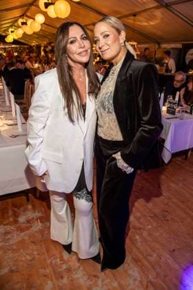 abb Simone Thomalla und Janine Kunze zu Gast beim Gala Dinner Preisverleihung bei 10.Jahre Baltic Lights Night 2026 Promi Charity Schlittenhunderennen zu Gunsten der Welthungerhilfe an der Ostsee zwischen der Seebruecke Ahlbeck und der Seebruecke Heringsdorf, Samstag 07.03.2026 in Heringsdorf MV Deutschland
