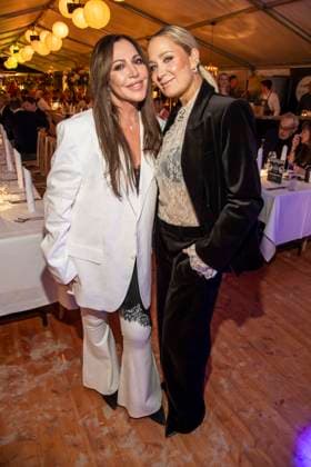 abb Simone Thomalla und Janine Kunze zu Gast beim Gala Dinner Preisverleihung bei 10.Jahre Baltic Lights Night 2026 Promi Charity Schlittenhunderennen zu Gunsten der Welthungerhilfe an der Ostsee zwischen der Seebruecke Ahlbeck und der Seebruecke Heringsdorf, Samstag 07.03.2026 in Heringsdorf MV Deutschland