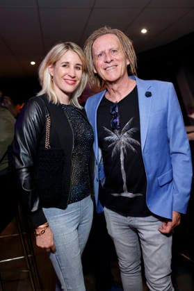 Komponist und Musiker Michael Mike Rötgens mit seiner Freundin Sabrina Wolf bei der Party zu 20 Jahre Lorenz Büffel*. Der Ballermann-Star Büffel feiert sein 20-jähriges Bühnen-Jubiläum mit einer Party auf dem Rhein. Köln, 07.03.2026 NRW Deutschland Copyright: xChristophxHardtx