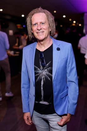 Komponist und Musiker Michael Mike Rötgens bei der Party zu 20 Jahre Lorenz Büffel*. Der Ballermann-Star Büffel feiert sein 20-jähriges Bühnen-Jubiläum mit einer Party auf dem Rhein. Köln, 07.03.2026 NRW Deutschland Copyright: xChristophxHardtx