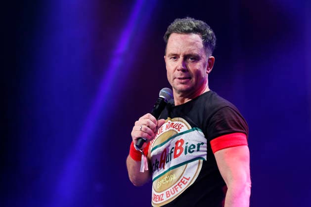 Partyschlagersänger Lorenz Büffel bei der Party zu 20 Jahre Lorenz Büffel*. Der Ballermann-Star feiert sein 20-jähriges Bühnen-Jubiläum mit einer Party auf dem Rhein. Köln, 07.03.2026 NRW Deutschland Copyright: xChristophxHardtx