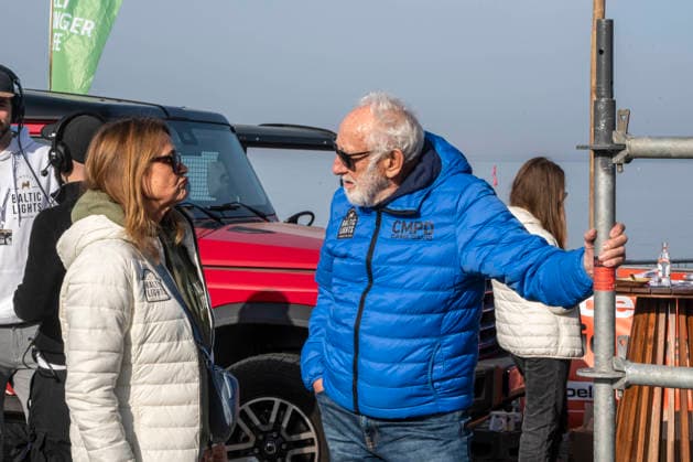 abb Christiane Zander und Dieter Hallervorden Ehepaar Teilnehmer am Strand bei 10.Jahre Baltic Lights 2026 Promi Charity Schlittenhunderennen zu Gunsten der Welthungerhilfe an der Ostsee zwischen der Seebruecke Ahlbeck und der Seebruecke Heringsdorf ,Samstag 07.03.2026 in Heringsdorf MV Deutschland
