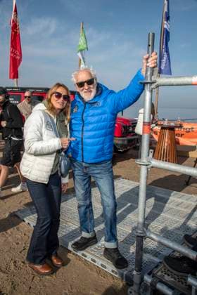 abb Christiane Zander und Dieter Hallervorden Ehepaar Teilnehmer am Strand bei 10.Jahre Baltic Lights 2026 Promi Charity Schlittenhunderennen zu Gunsten der Welthungerhilfe an der Ostsee zwischen der Seebruecke Ahlbeck und der Seebruecke Heringsdorf ,Samstag 07.03.2026 in Heringsdorf MV Deutschland
